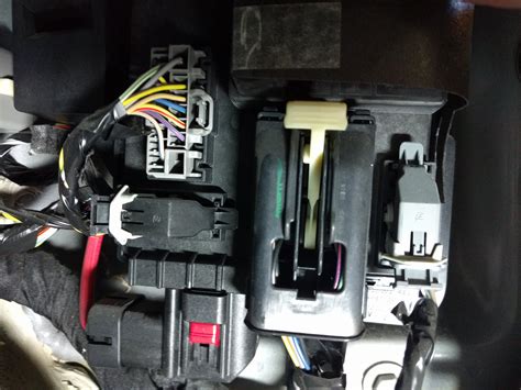 smart junction box ford edge 2016|Suspected SJB problem .